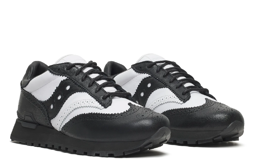 Новая гибридная пара обуви вышла в коллаборации Saucony и Engineered Garments