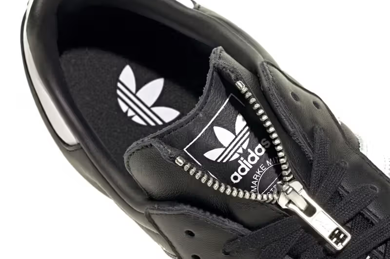 На кроссовках Adidas появилась застежка-молния! 