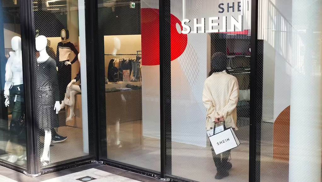 Франция переживает нашествие Shein на фоне закрытия магазинов французских брендов