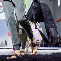 Prada выпустит коллекцию сандалий в сотрудничестве с индийскими ремесленниками 