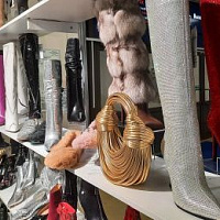 Китай остается крупнейшим поставщиком обуви в США