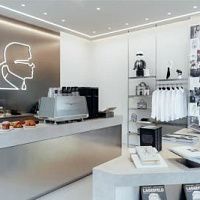 Karl Lagerfield открыл брендовое кафе в Амстердаме