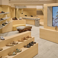 Birkenstock открыл флагман в Милане
