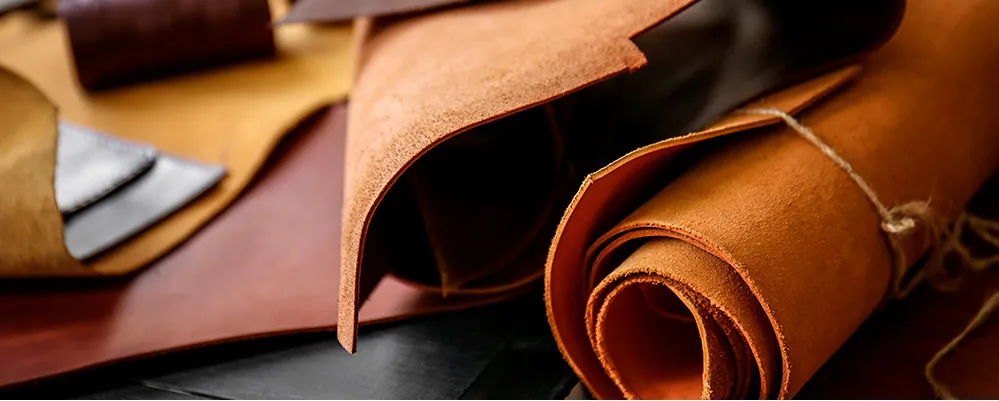 Кожевенники встали на защиту кожи как устойчивого материала на саммите COP 30