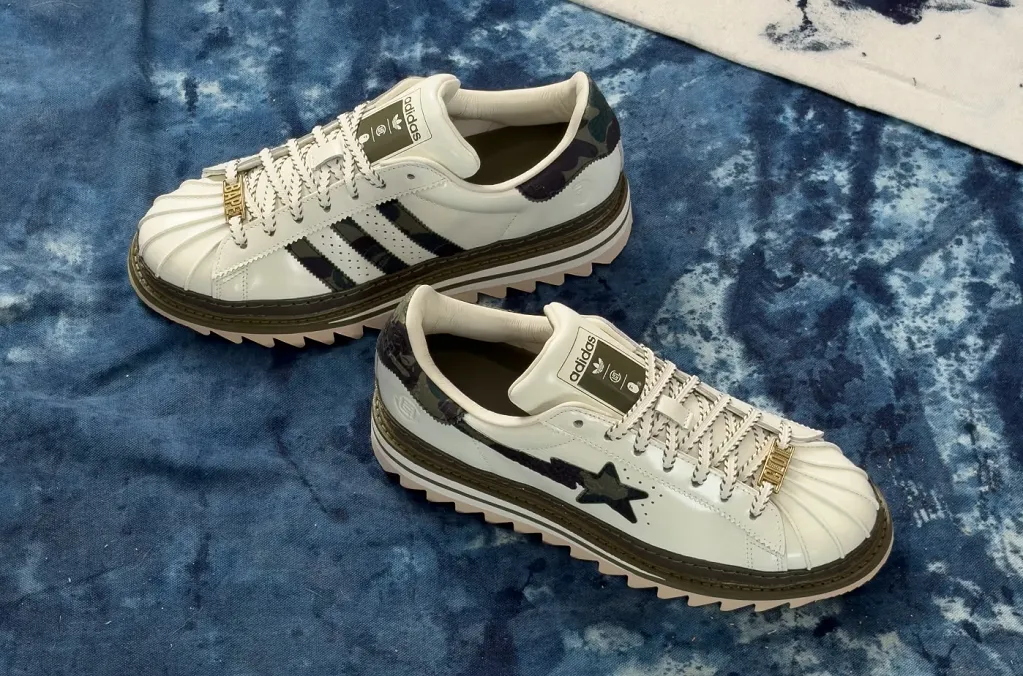 Вышла коллаборация CLOT x BAPE x Adidas Superstar
