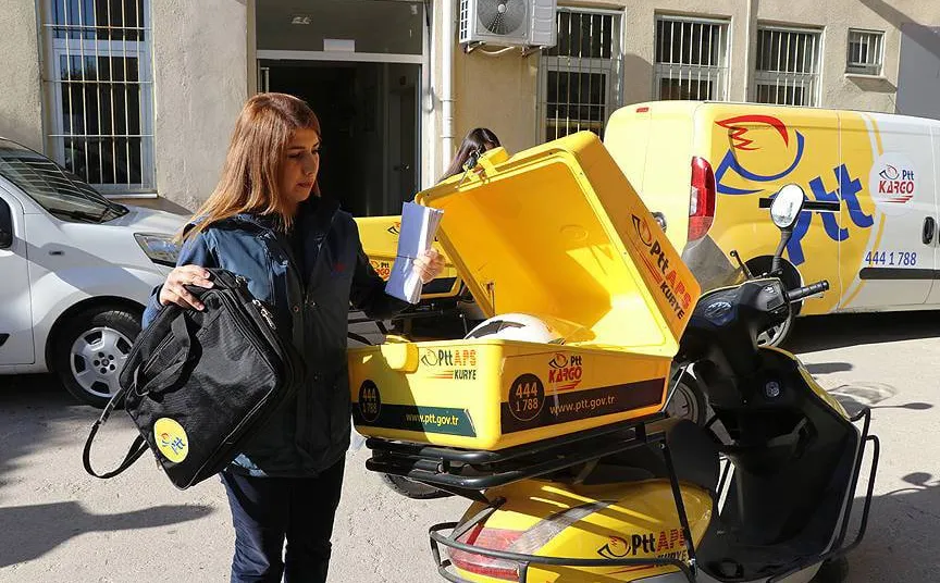 Турция ввела запрет на импорт обуви почтовыми и курьерскими службами 